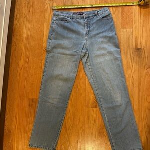Gloria Vanderbilt Amanda Jeans Women’s size 8